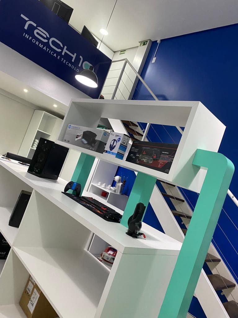 Prateleiras da Tech10
